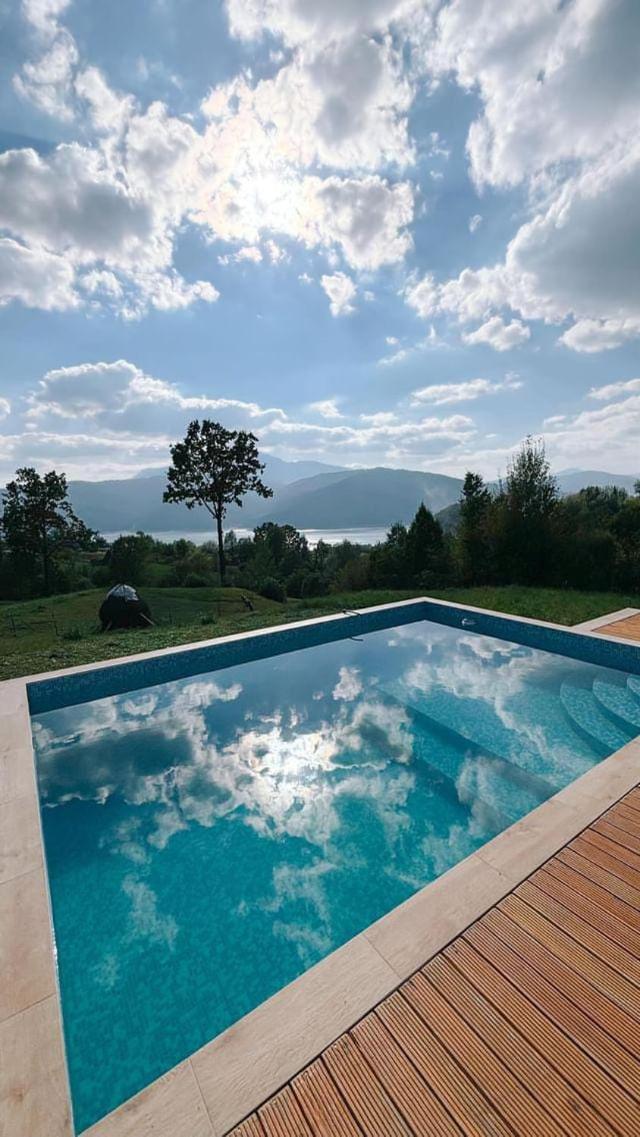Perfect View With Pool Holiday home
