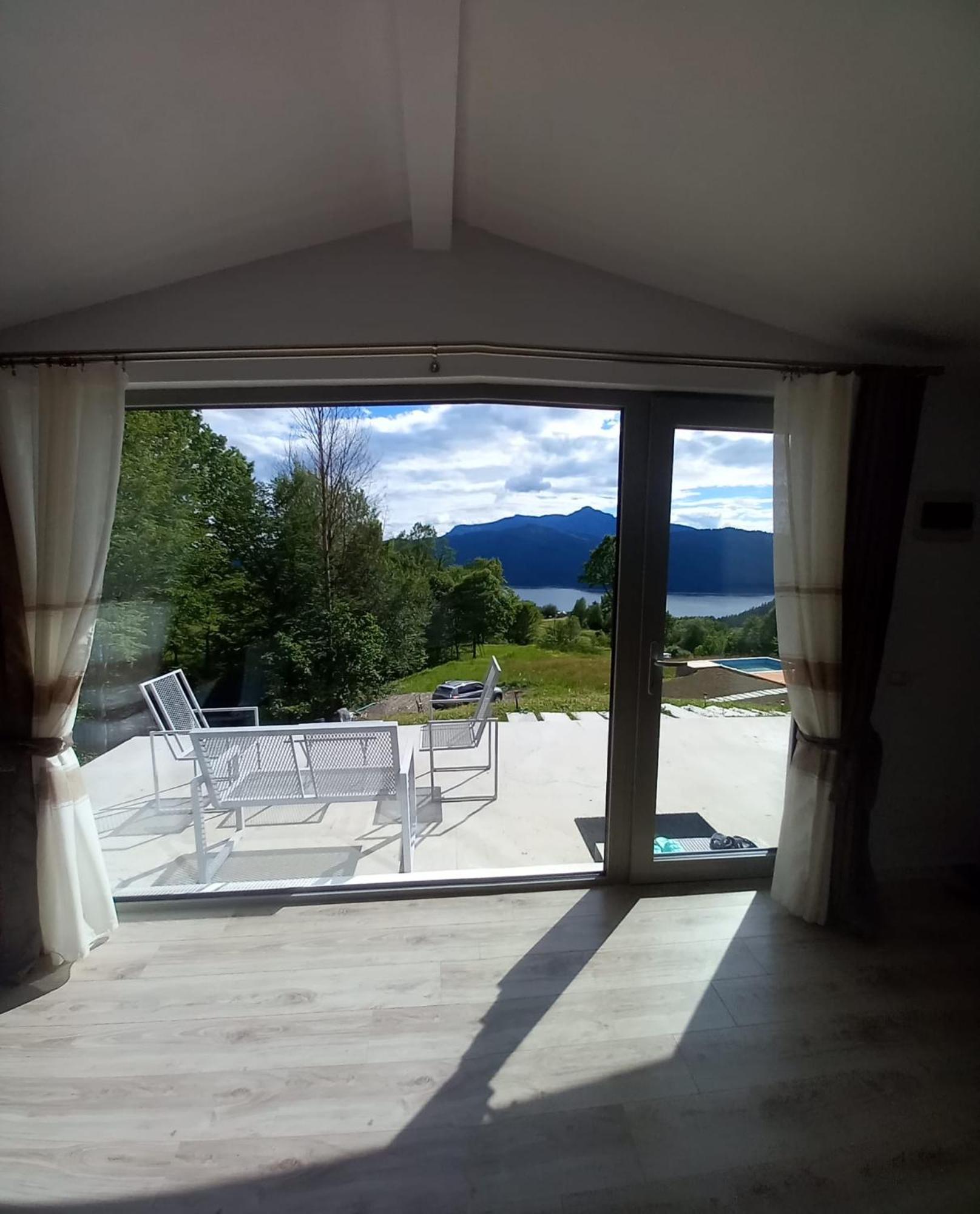 Perfect View With Pool Holiday home